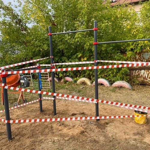 Два турника и брусья в Нижнем Новгороде